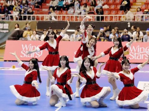 籃排同步開打！Wing Stars兩地應援陪伴粉絲歡度聖誕週末